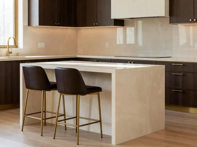Luxury Kitchen with Peninsula Seating